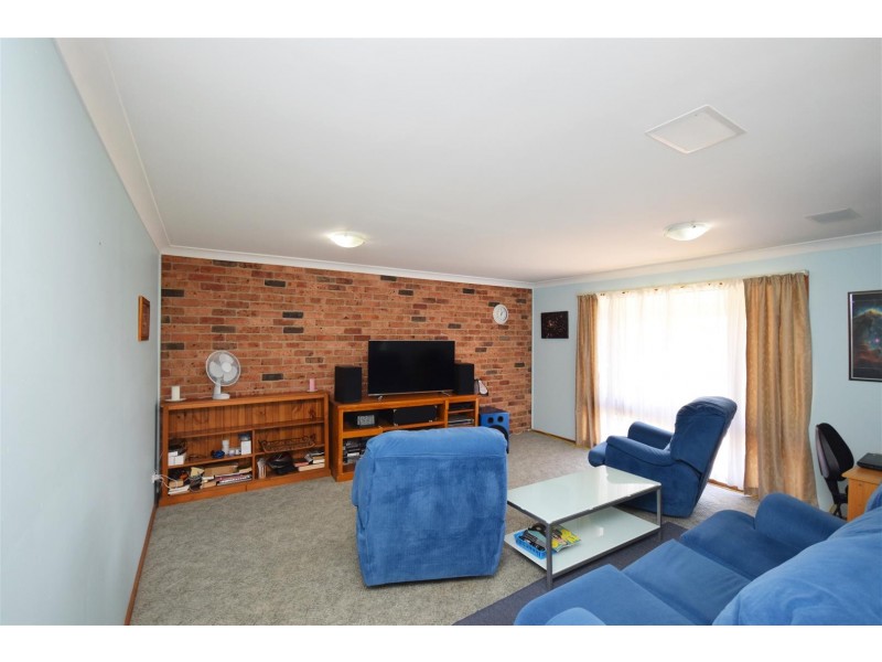 1 Clarke Avenue, North Nowra NSW 2541