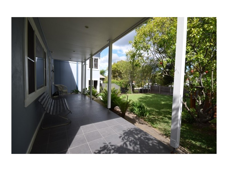 3 HUXLEY STREET, Nowra NSW 2541
