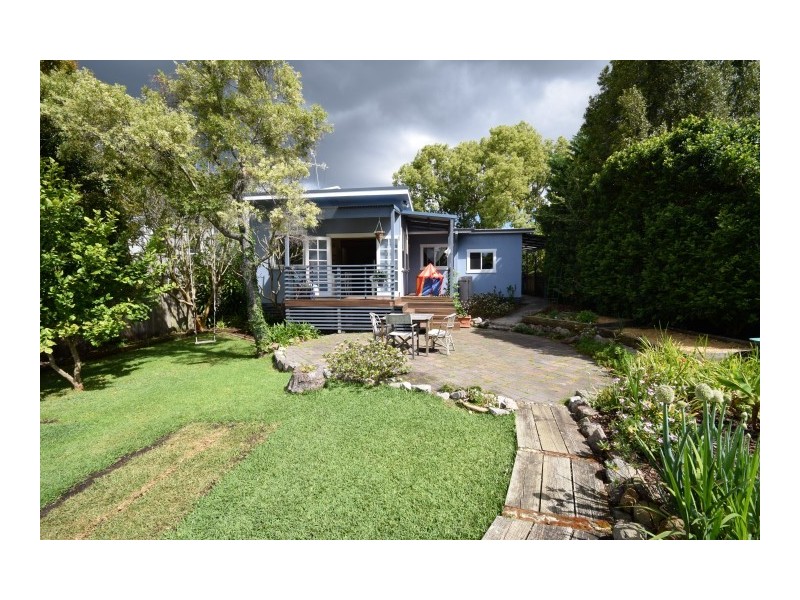 3 HUXLEY STREET, Nowra NSW 2541