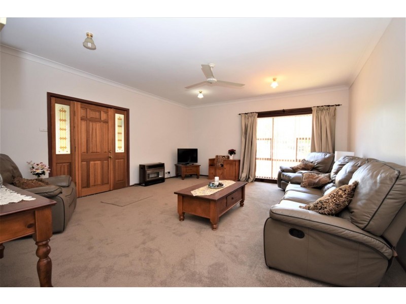 77 Illaroo Road, North Nowra NSW 2541