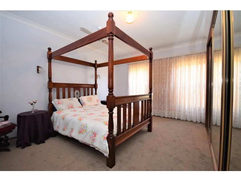 77 Illaroo Road, North Nowra NSW 2541