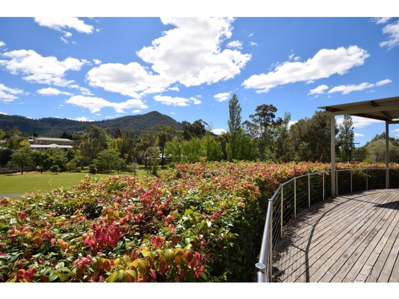 26 Goorama Drive, Cambewarra NSW 2540