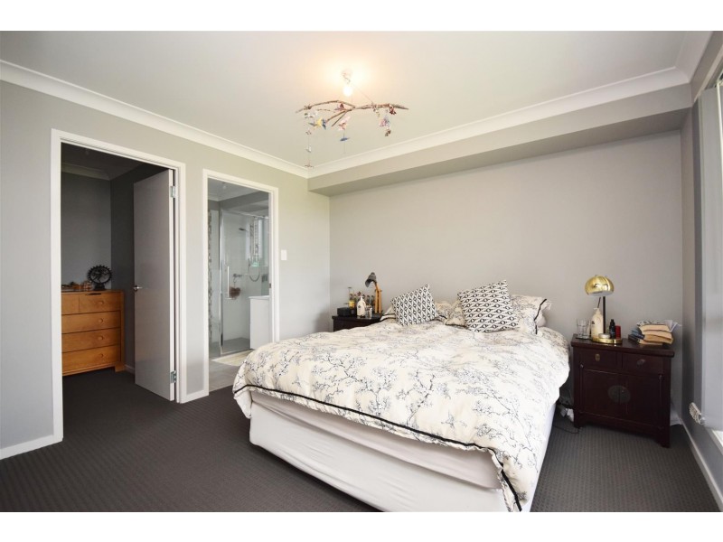 11 and 11A George Lee Way, North Nowra NSW 2541