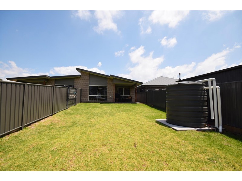 11 and 11A George Lee Way, North Nowra NSW 2541