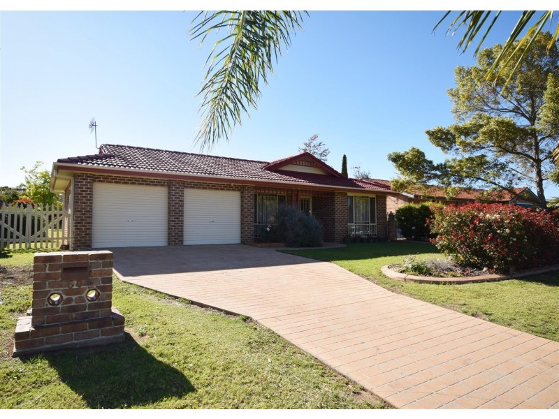 50 Coconut Drive, North Nowra NSW 2541