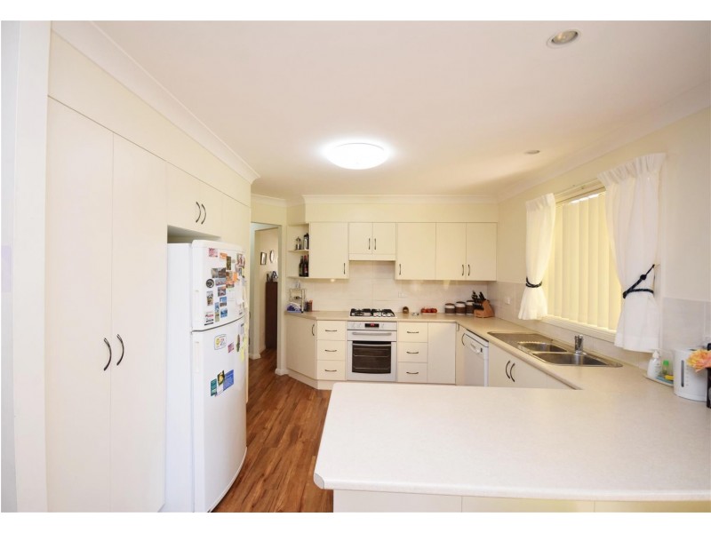 50 Coconut Drive, North Nowra NSW 2541