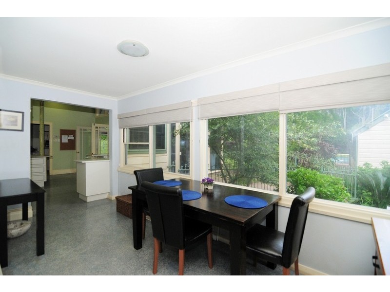 125 Brinawarr Street, Bomaderry NSW 2541