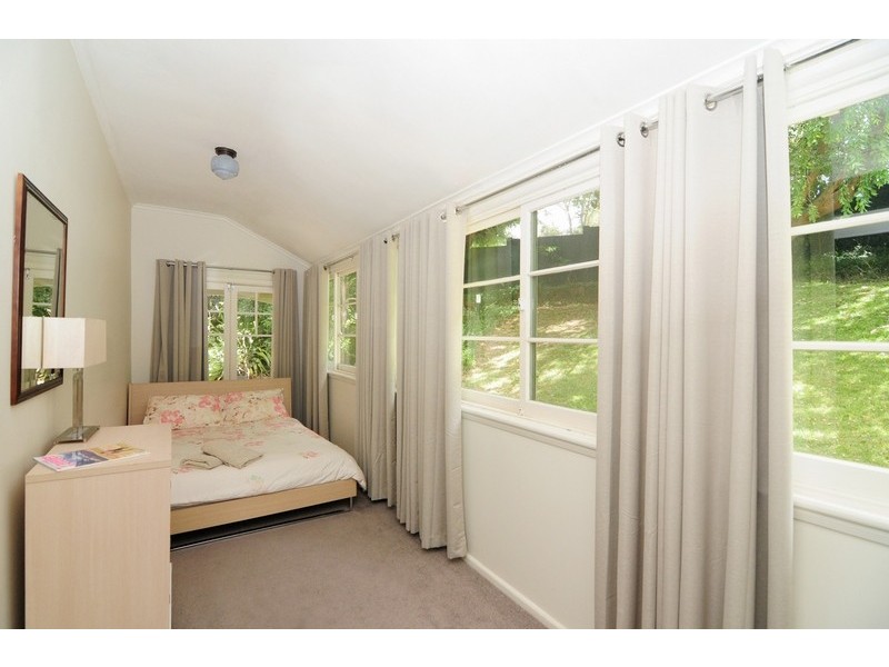 125 Brinawarr Street, Bomaderry NSW 2541