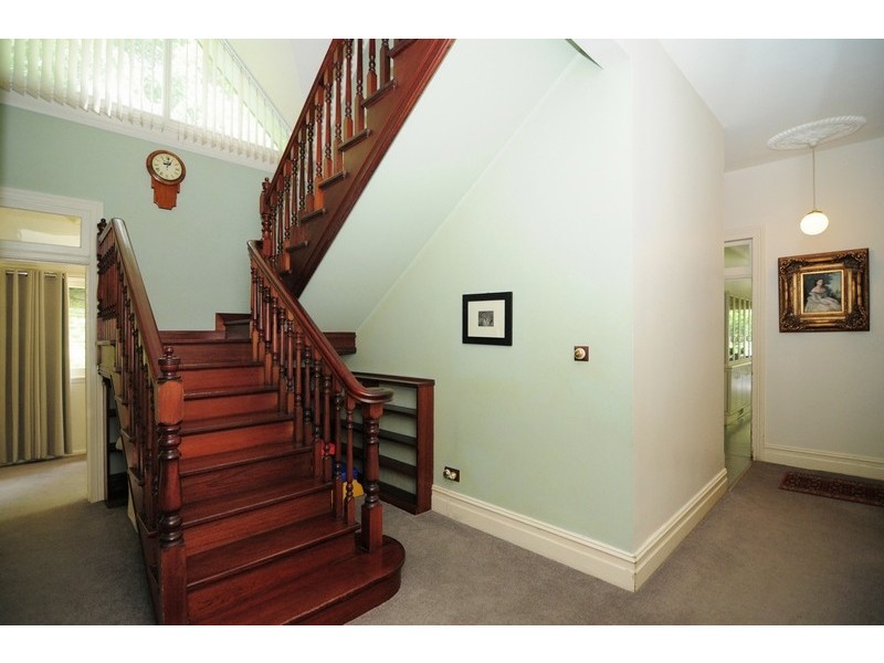 125 Brinawarr Street, Bomaderry NSW 2541