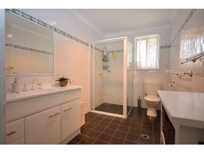 31 Glenair Avenue, Nowra NSW 2541