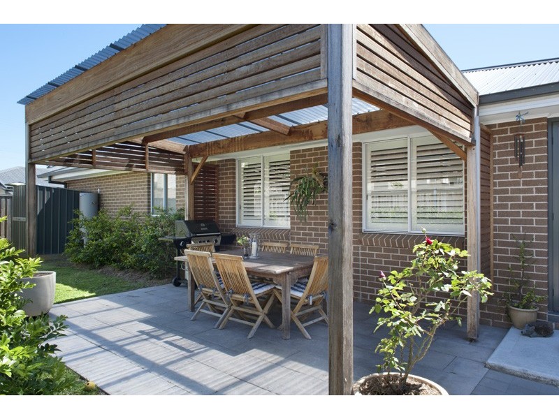 14A Brinawarr Street, Bomaderry NSW 2541