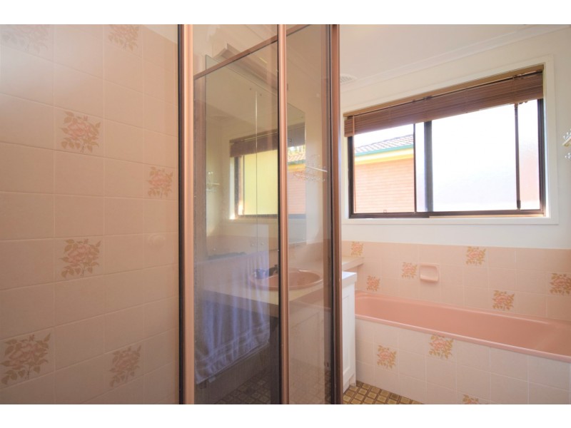 17 Seccombe Street, Nowra NSW 2541