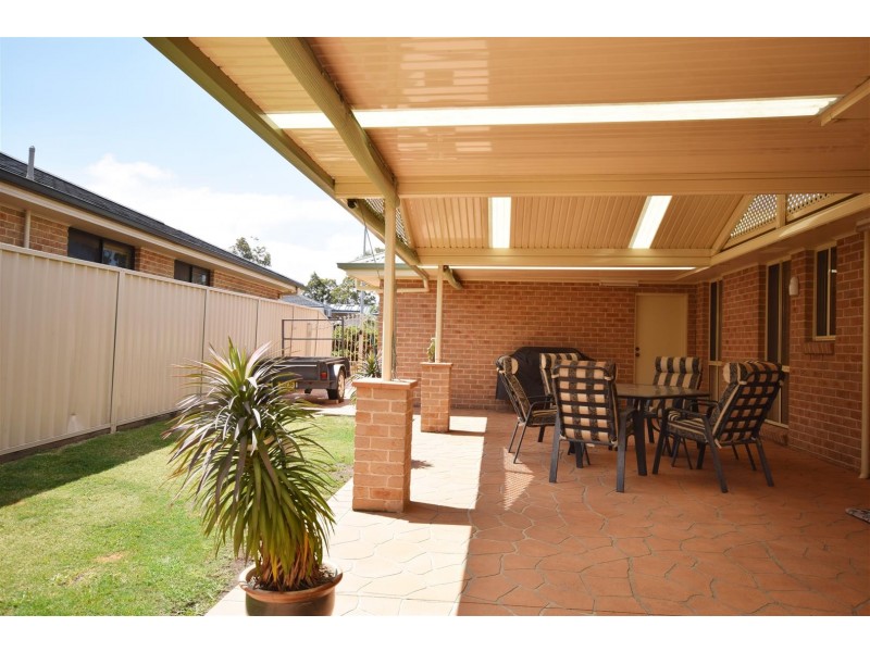 5 Lacebark Grove, Worrigee NSW 2540