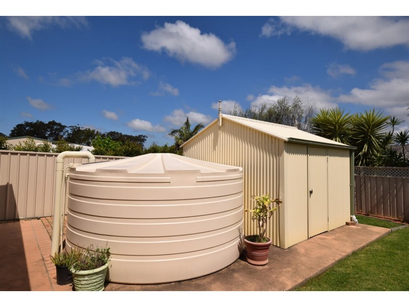 5 Lacebark Grove, Worrigee NSW 2540