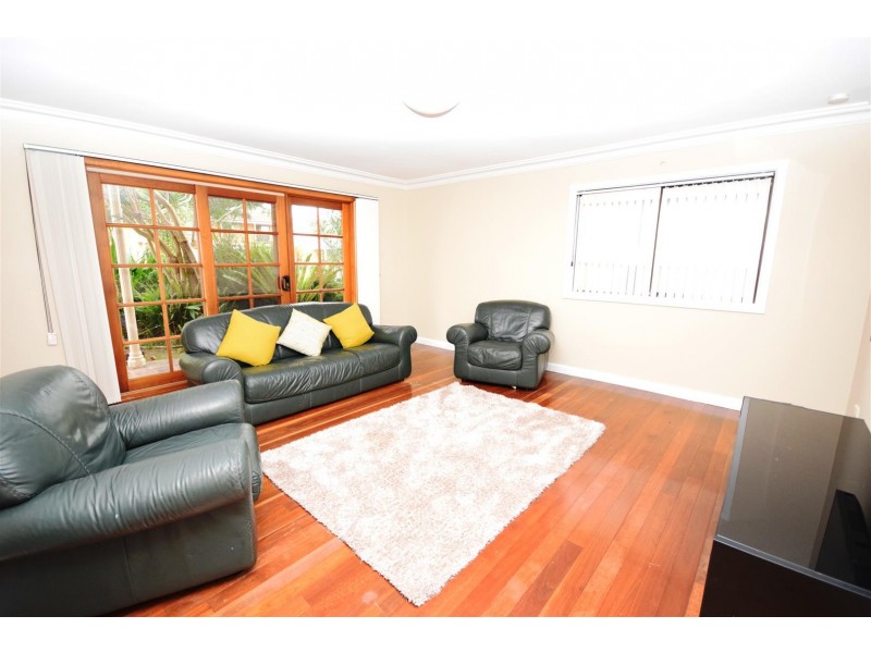 5 Throsby Street, Shoalhaven Heads NSW 2535