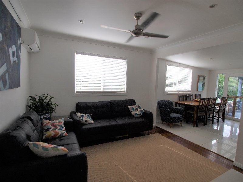 17 Renown Avenue, Shoalhaven Heads NSW 2535