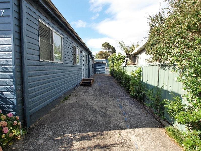 17 Renown Avenue, Shoalhaven Heads NSW 2535
