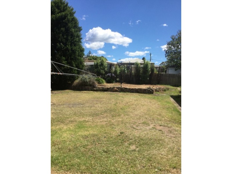 23 Tanang Street, Bomaderry NSW 2541