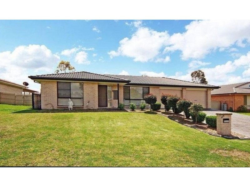49 St James Crescent, Worrigee NSW 2540