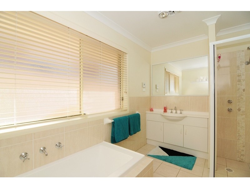 27 Almondbark Road, Worrigee NSW 2540