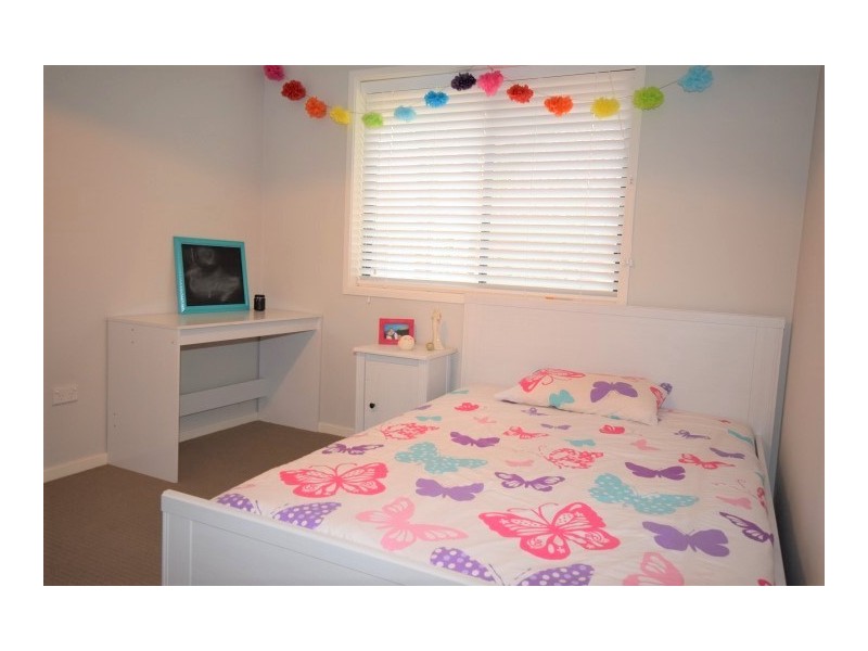 20 Langside Avenue, West Nowra NSW 2541