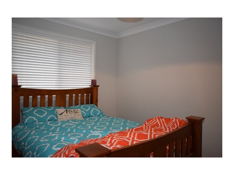 20 Langside Avenue, West Nowra NSW 2541