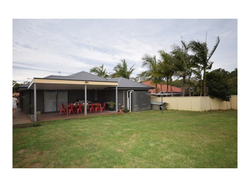 20 Langside Avenue, West Nowra NSW 2541