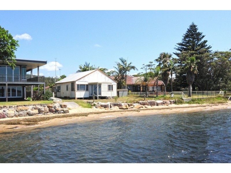 38 Hay Avenue, Shoalhaven Heads NSW 2535