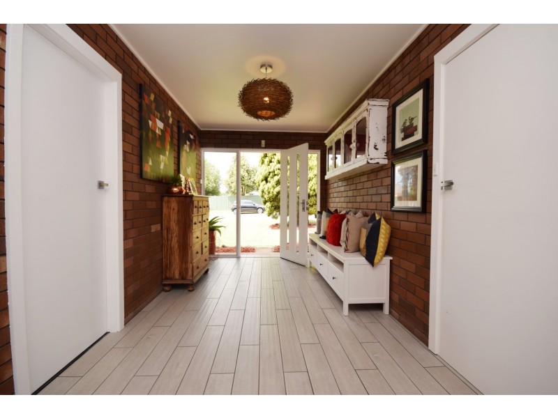 137 Plunkett Street, Nowra NSW 2541
