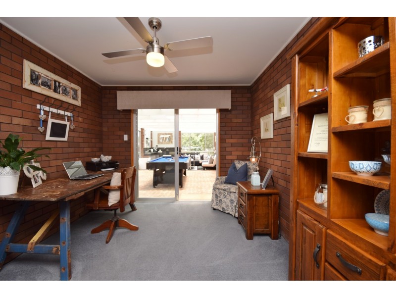 137 Plunkett Street, Nowra NSW 2541