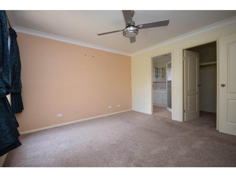 11 Cornelius Place, Nowra NSW 2541