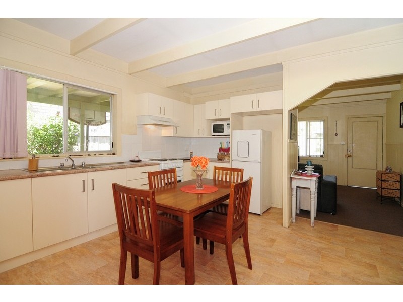 17 Windsor Drive, Berry NSW 2535