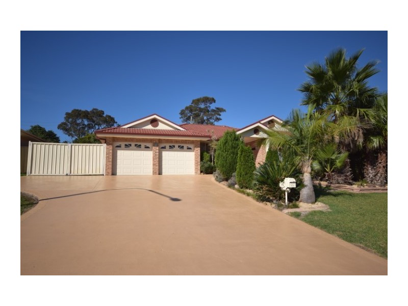 75 Burradoo Crescent, Worrigee NSW 2540