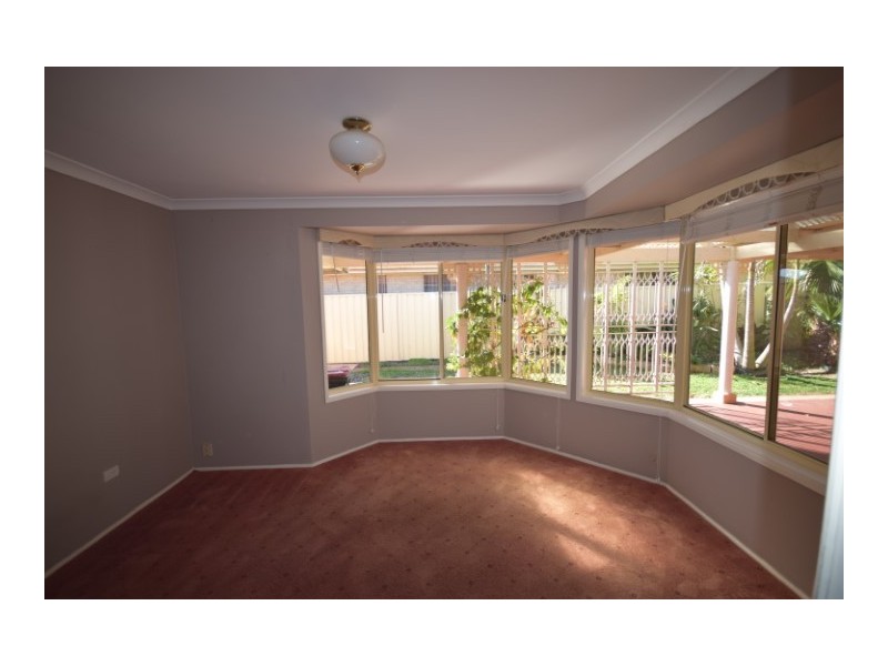 75 Burradoo Crescent, Worrigee NSW 2540