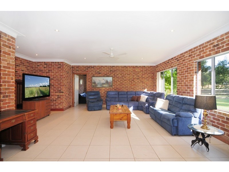 7 Linkwood Drive, Nowra Hill NSW 2540