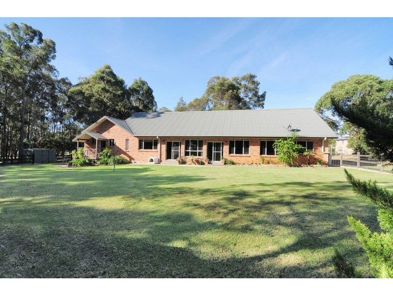 7 Linkwood Drive, Nowra Hill NSW 2540
