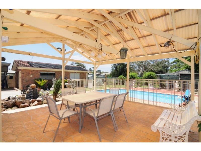 36 Mathews Street, Shoalhaven Heads NSW 2535