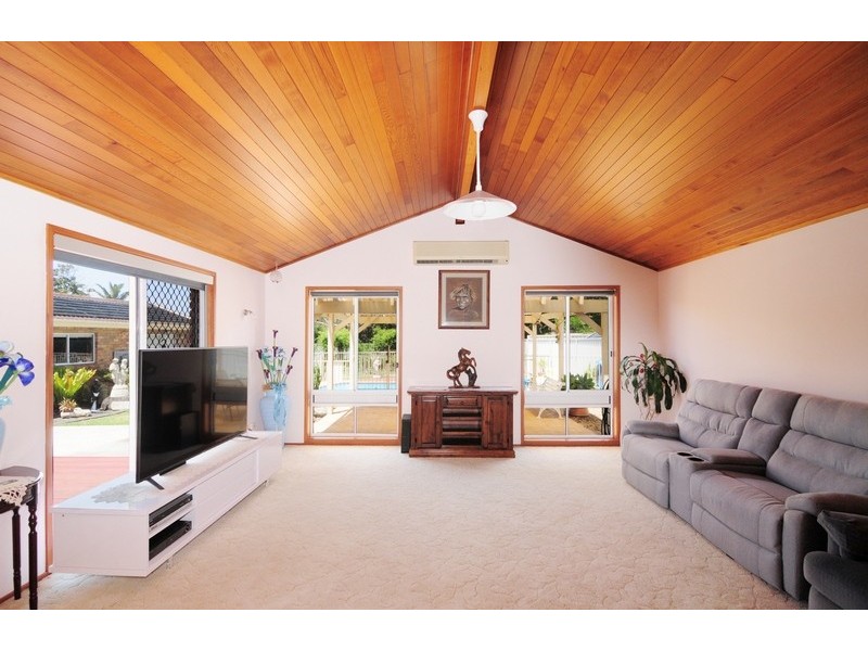 36 Mathews Street, Shoalhaven Heads NSW 2535