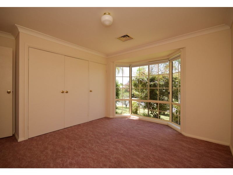 17 Lucas Street, North Nowra NSW 2541