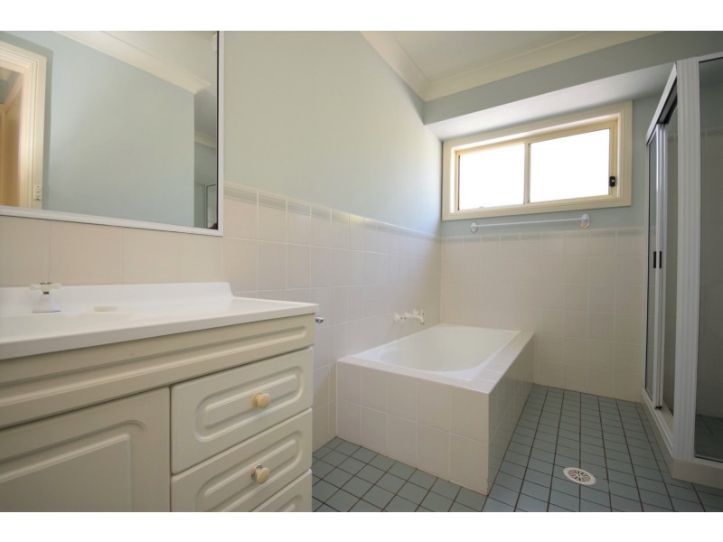 17 Lucas Street, North Nowra NSW 2541