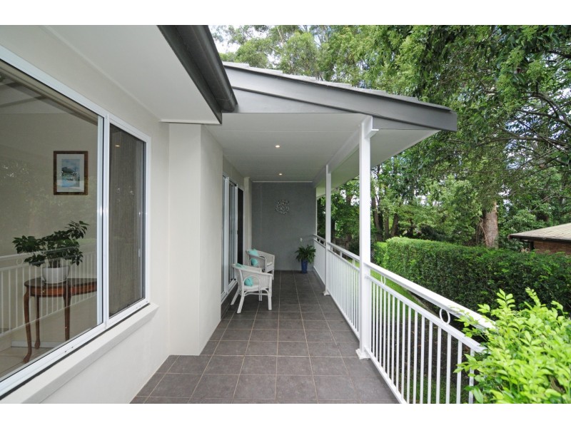 18 Windsor Drive, Berry NSW 2535