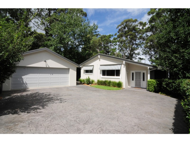 18 Windsor Drive, Berry NSW 2535