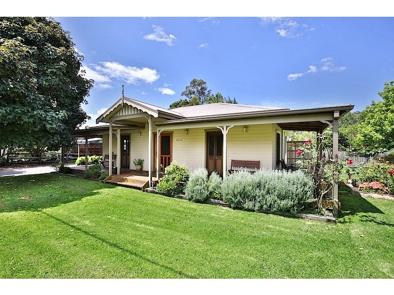 10 Forsyth Street, Terara NSW 2540