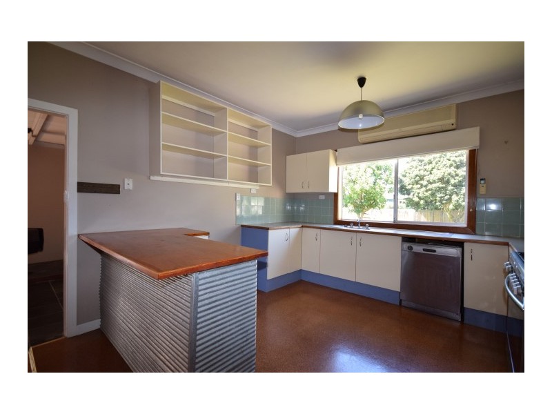 10 Forsyth Street, Terara NSW 2540