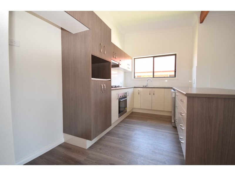 8/25 Royal Street, Worrigee NSW 2540