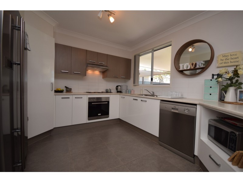 17 George Lee way, North Nowra NSW 2541