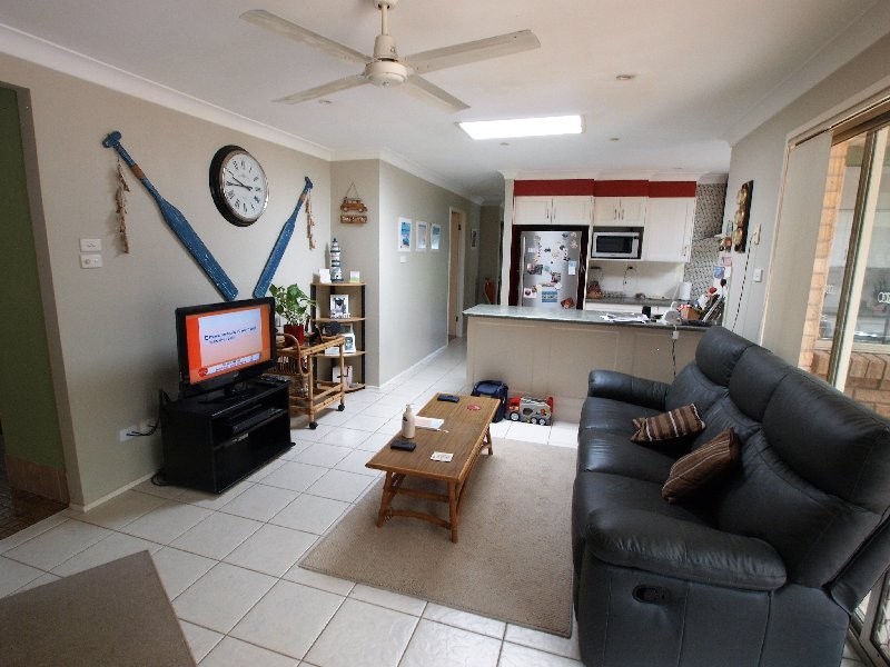 32 Towers Road, Shoalhaven Heads NSW 2535