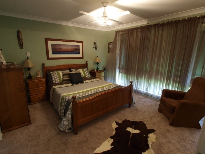 32 Towers Road, Shoalhaven Heads NSW 2535