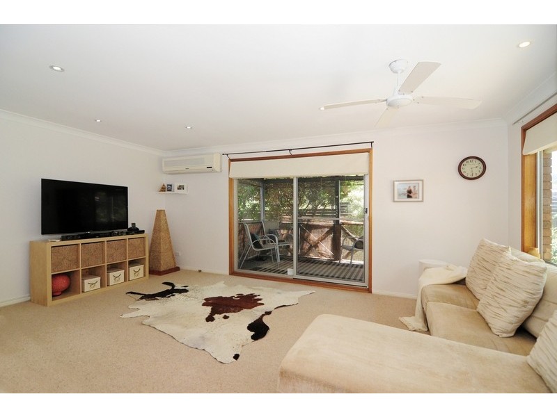 9 Windsor Drive, Berry NSW 2535