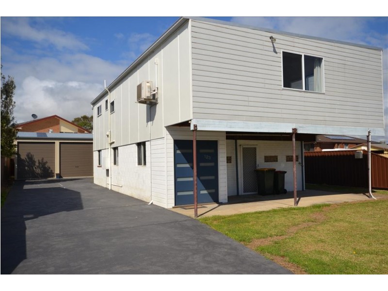 123 Greens Road, Greenwell Point NSW 2540